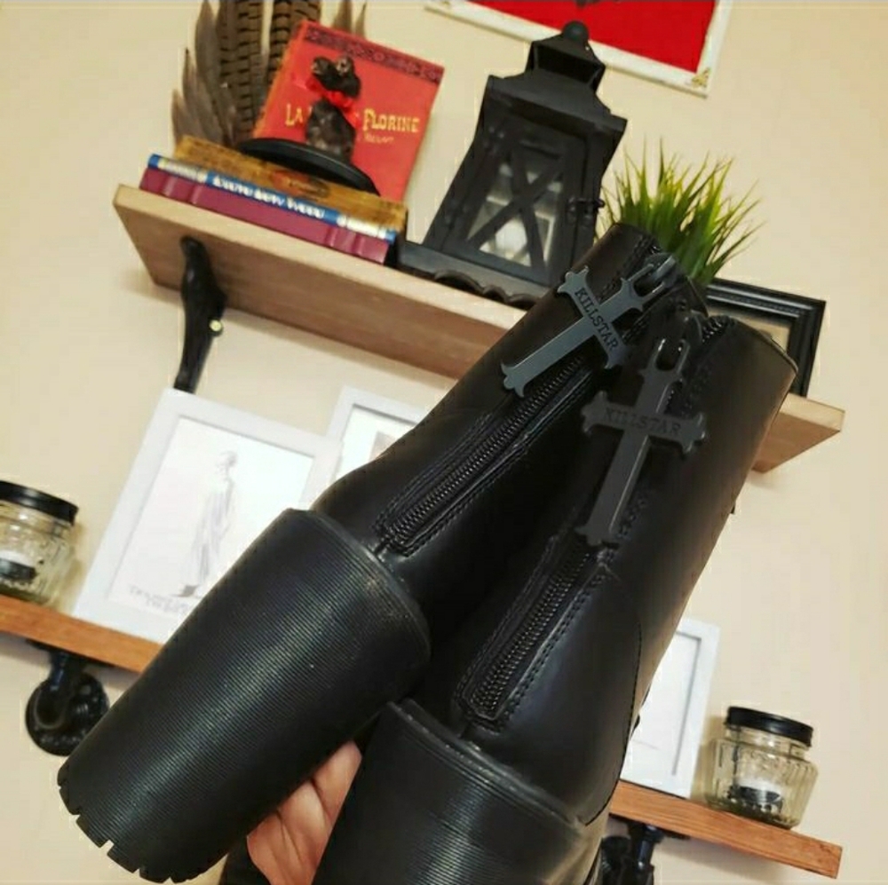 KILLSTAR Nico ankle boots